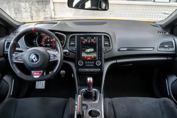 Renault Mégane 1.8 TCe R.S. Trophy 7