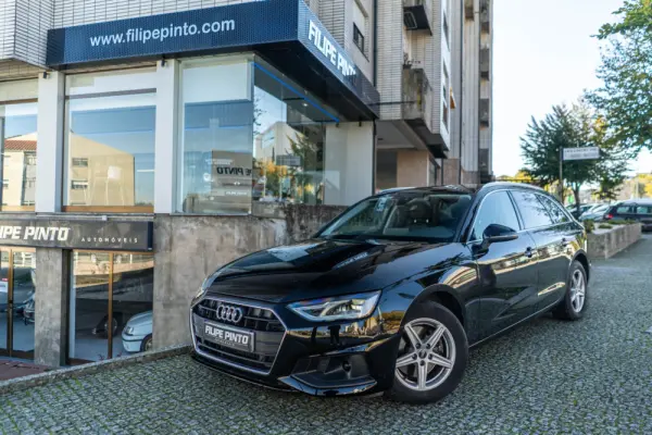 Audi A4 Avant 35 TDI Advanced S tronic 2