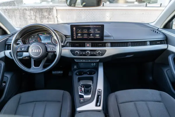 Audi A4 Avant 35 TDI Advanced S tronic 7