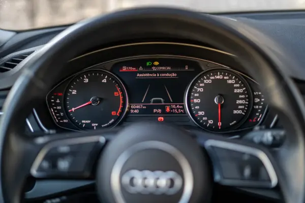 Audi A4 Avant 35 TDI Advanced S tronic 12