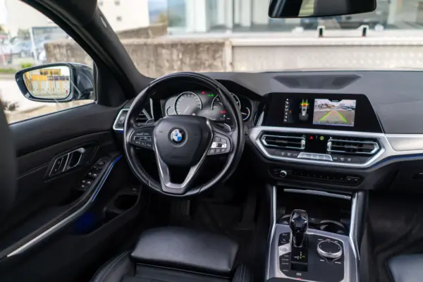 BMW 320 d Line Sport Shadow Auto 7