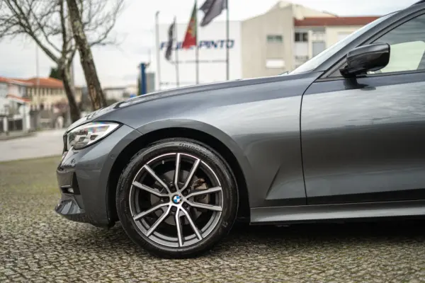 BMW 320 d Line Sport Shadow Auto 89