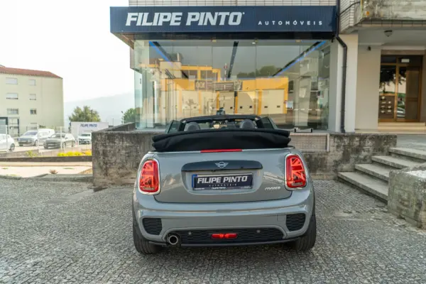 MINI Cabrio Cooper Premium Extra JCW Auto 6