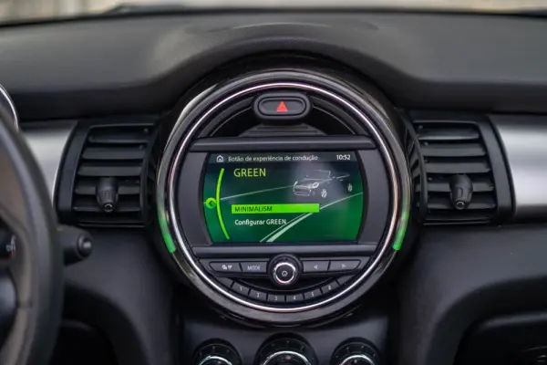 MINI Cabrio Cooper Premium Extra JCW Auto 22