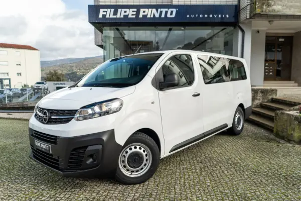 Opel Vivaro 1.5 CDTi L3H1 Essentia 33