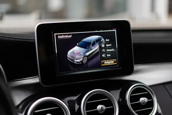 Mercedes-Benz C 220 d 4Matic Station 7G-TRONIC AMG Line 34