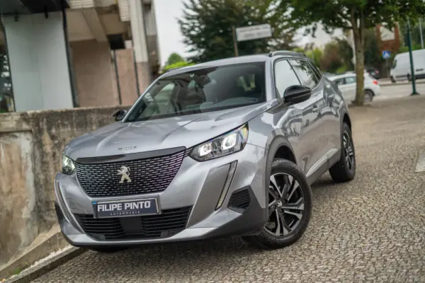 Peugeot 2008 1.2 PureTech Allure Pack 49