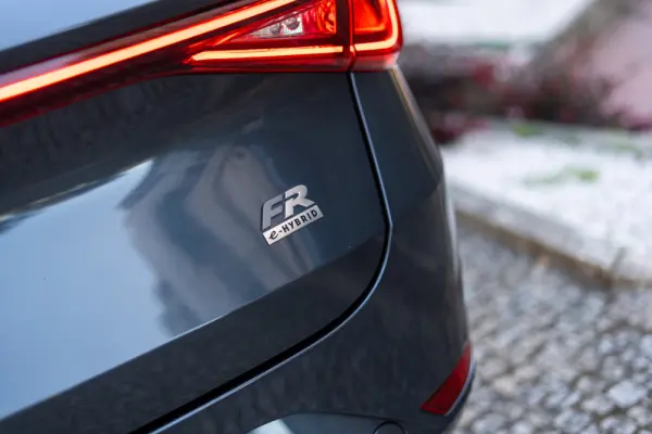 SEAT Leon ST 1.5 TSI e-Hybrid FR DSG 80