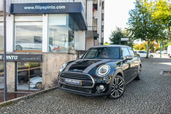 MINI 5 Portas Cooper D Auto 76