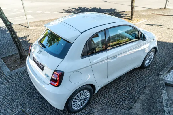 Fiat 500e 3 + 1 42 kWh 86