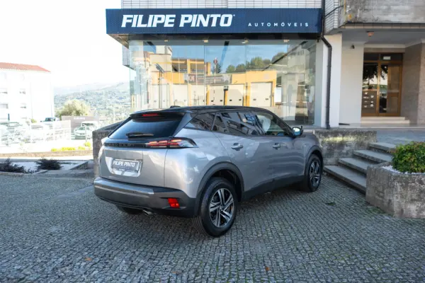 Peugeot 2008 1.5 BlueHDi Active Pack EAT8 4