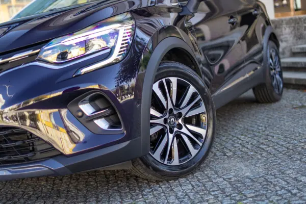 Renault Captur 1.3 TCe Initiale Paris EDC 68
