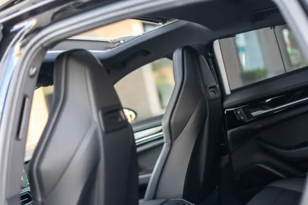 Porsche Panamera 4S E-Hybrid 75