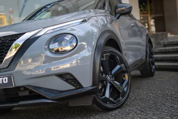 Nissan Juke 1.0 DIG-T Kiiro 50