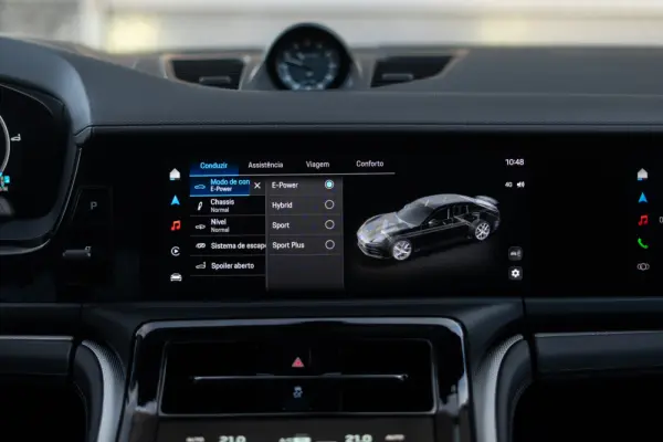 Porsche Panamera 4S E-Hybrid 39