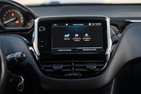 Peugeot 208 1.2 PureTech Style 17