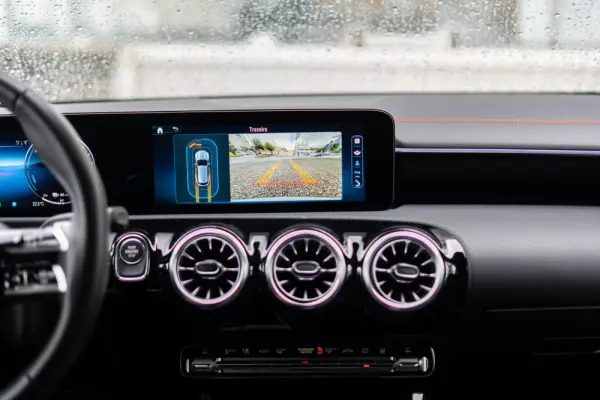 Mercedes-Benz CLA 250 e Shooting Brake AMG Line 25