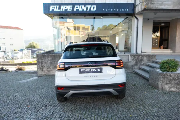 Volkswagen T-Cross 1.0 TSI Life 5