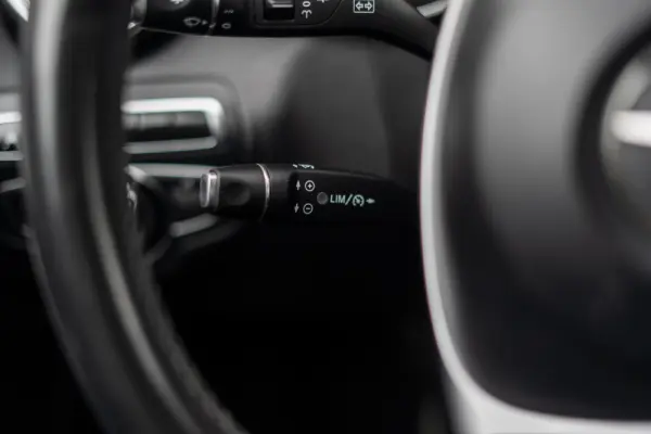 Mercedes-Benz C 220 d 4Matic Station 7G-TRONIC AMG Line 23