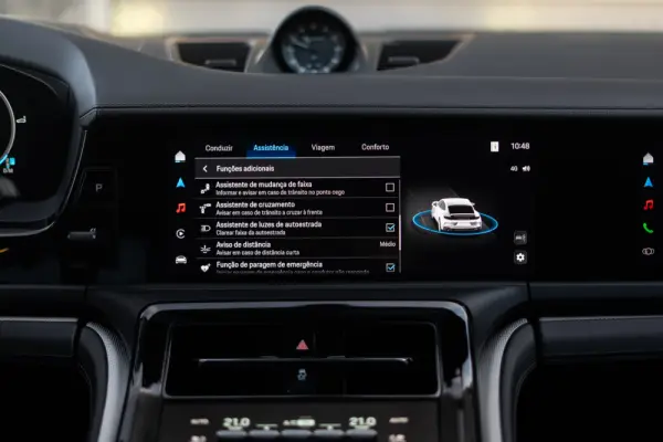 Porsche Panamera 4S E-Hybrid 43