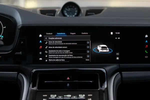 Porsche Panamera 4S E-Hybrid 42