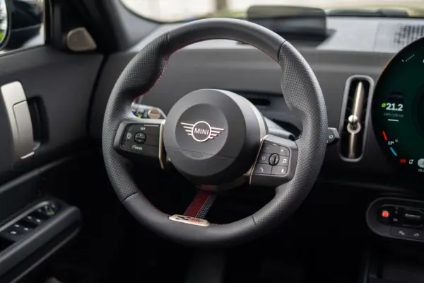 MINI Countryman SE JCW XL 8