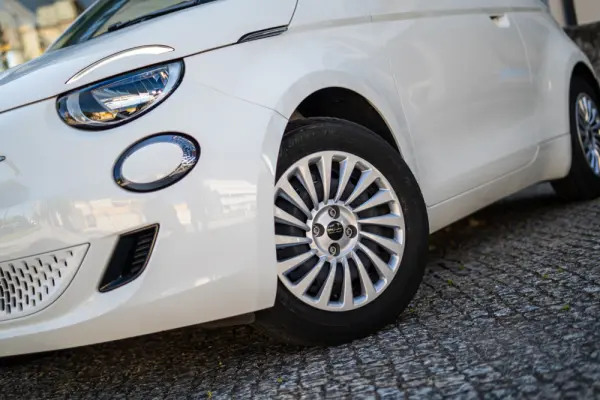 Fiat 500e 3 + 1 42 kWh 68