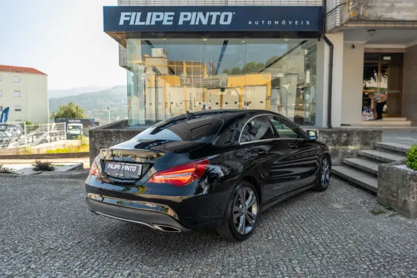 Mercedes-Benz CLA 180 d Urban 4