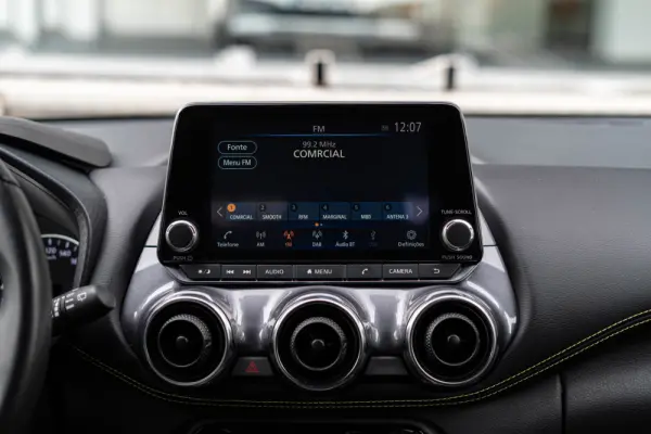 Nissan Juke 1.0 DIG-T Kiiro 25