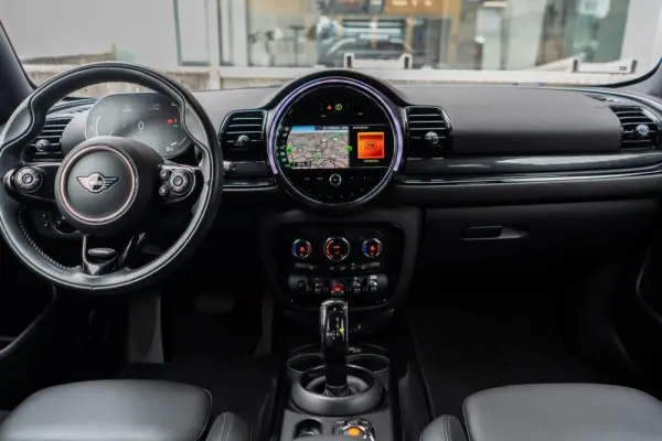 MINI Clubman Cooper D Sport Edition Auto 17