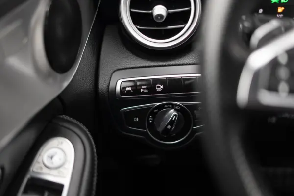 Mercedes-Benz C 220 d 4Matic Station 7G-TRONIC AMG Line 57
