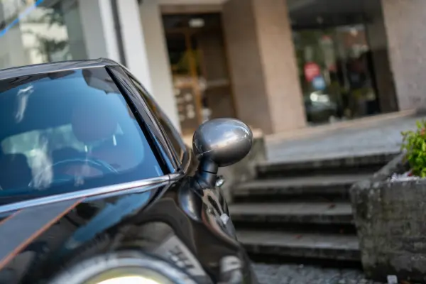 MINI 5 Portas Cooper D Auto 56