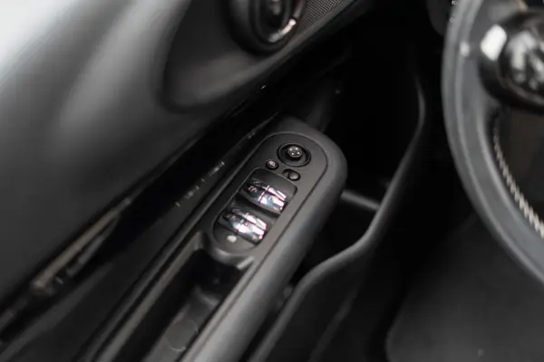 MINI Clubman Cooper D Sport Edition Auto 38