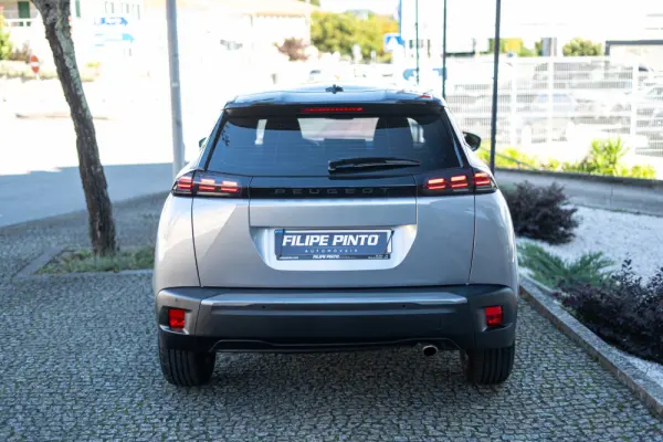 Peugeot 2008 1.5 BlueHDi Active Pack EAT8 63