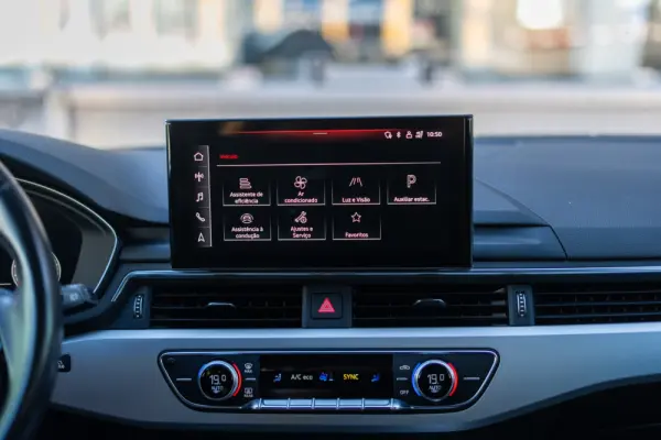 Audi A4 Avant 35 TDI S tronic S Line 26