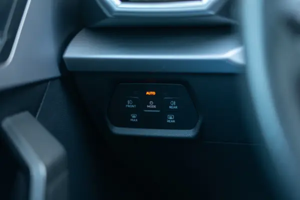SEAT Leon ST 1.5 TSI e-Hybrid FR DSG 22