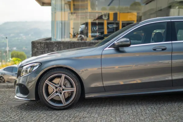 Mercedes-Benz C 250 d AMG Line Aut. 86