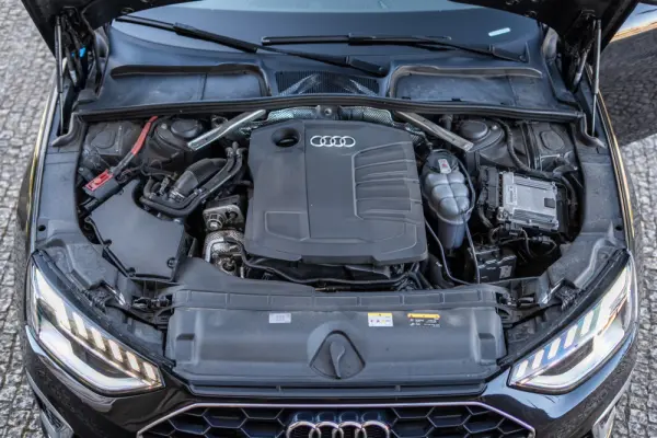 Audi A4 Avant 35 TDI S tronic S Line 68