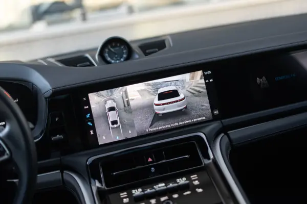 Porsche Panamera 4S E-Hybrid 63