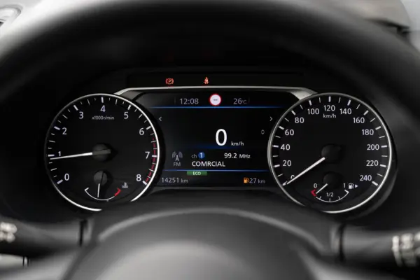 Nissan Juke 1.0 DIG-T Kiiro 17