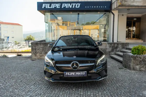 Mercedes-Benz CLA 180 d Urban 2