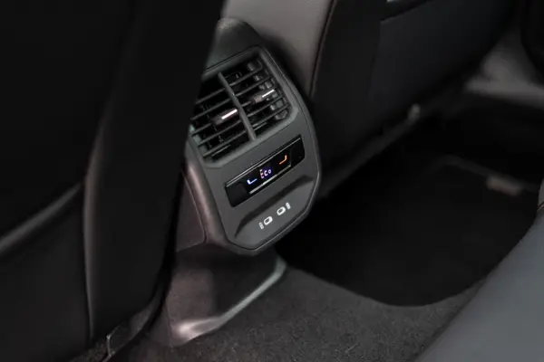 Cupra Formentor 1.4 e-Hybrid DSG VZ 98