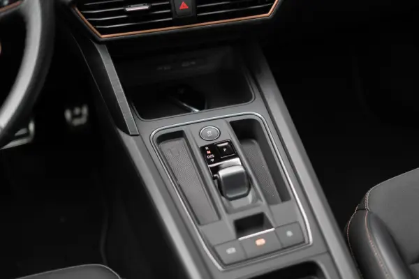 Cupra Formentor 1.4 e-Hybrid DSG VZ 38