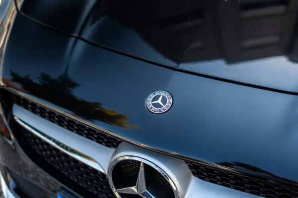 Mercedes-Benz CLA 180 d Urban 53