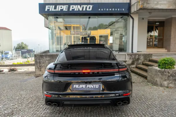 Porsche Panamera 4S E-Hybrid 5