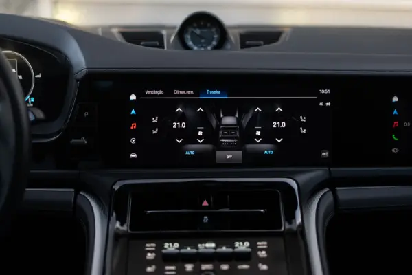Porsche Panamera 4S E-Hybrid 54