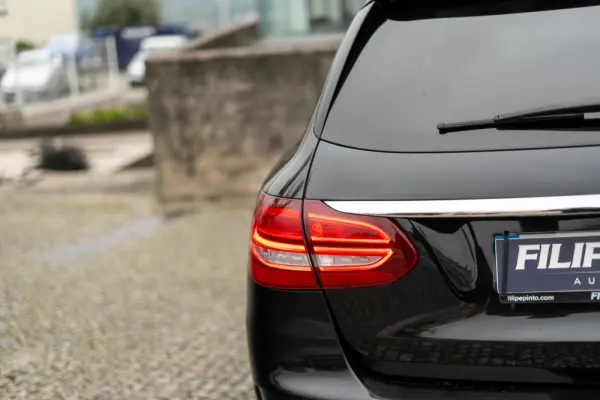 Mercedes-Benz C 220 d 4Matic Station 7G-TRONIC AMG Line 93