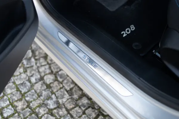 Peugeot 208 1.2 PureTech Style 29