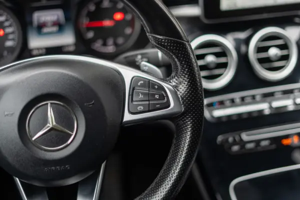 Mercedes-Benz C 220 d 4Matic Station 7G-TRONIC AMG Line 10