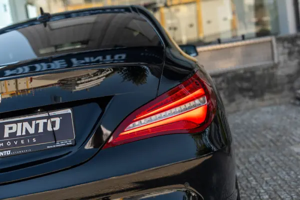 Mercedes-Benz CLA 180 d Urban 59